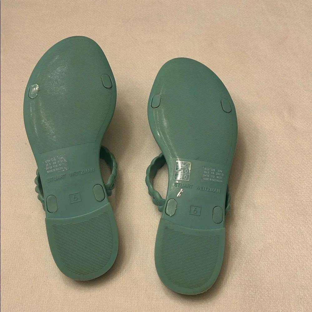 Stuart Weitzman Women's Braida Sawyer Jelly Sandals in Teal. Size 6 - Picture 4 of 7